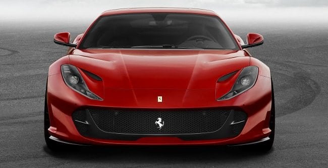 Configura la tua nuova Ferrari a Saronno, in provincia di Varese.